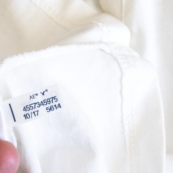 American Eagle Soft & Sexy Bell Eyelet Top, Small - Picture 13 of 13